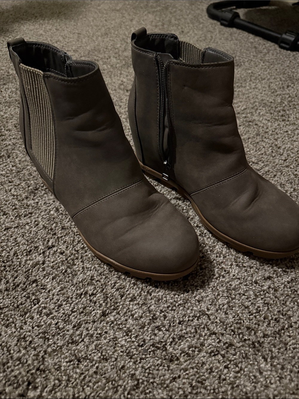 Casual Side-Zip Ankle Boots - Brown